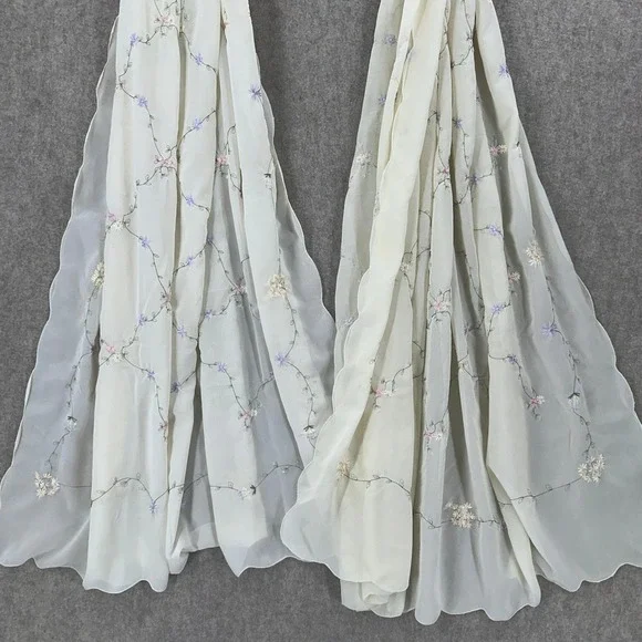VTG Floral Embroidered Sheer White Curtain Panels Scalloped Edge Set of 2 53X82" - Picture 1 of 11